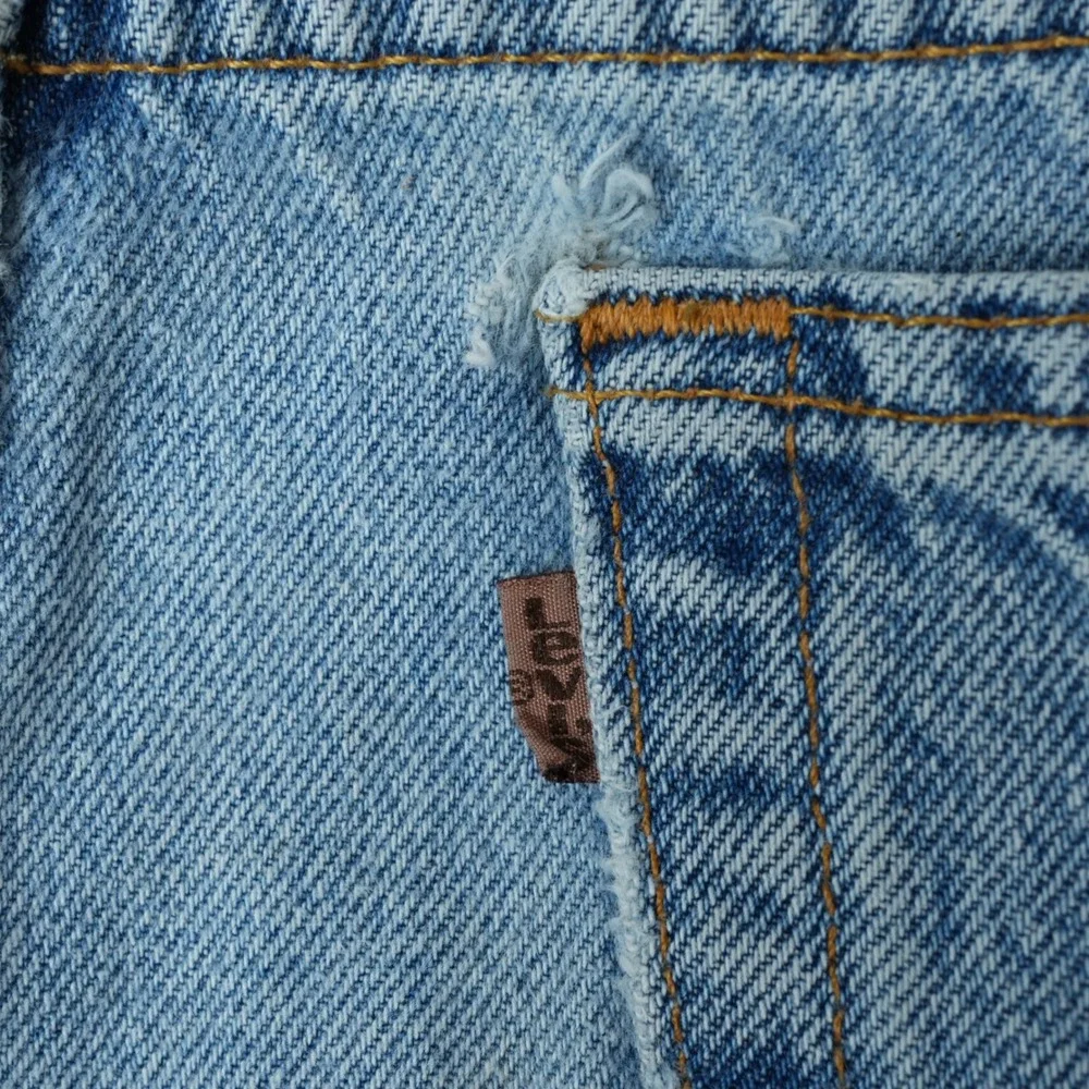 Vintage Levis 545‎ Jeans Mens Blue 42x32 Loose Fit Distressed Brown Tab 90s 1998
